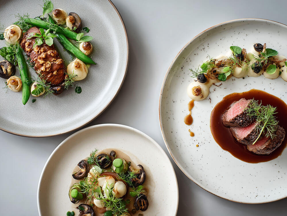 美味しそうな料理のメインビジュアル